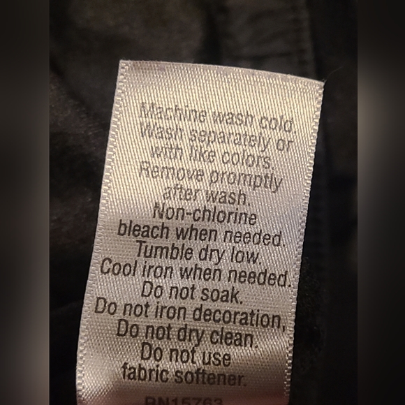 🏷3/$15🏷Champion Black Active Shorts with Drawstrings - Medium - Picture 7 of 7